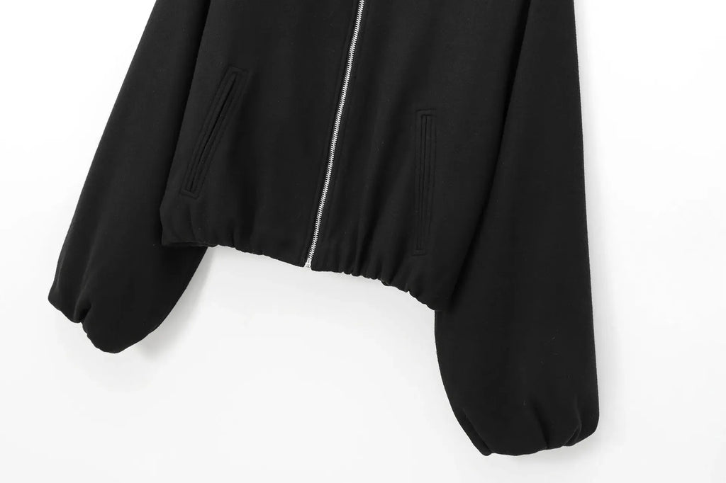 ISALIE | Cropped Wollen Dames Tussenjas Met Ronde Hals – Modern, Speels & Perfect Voor Tussen Seizoenen