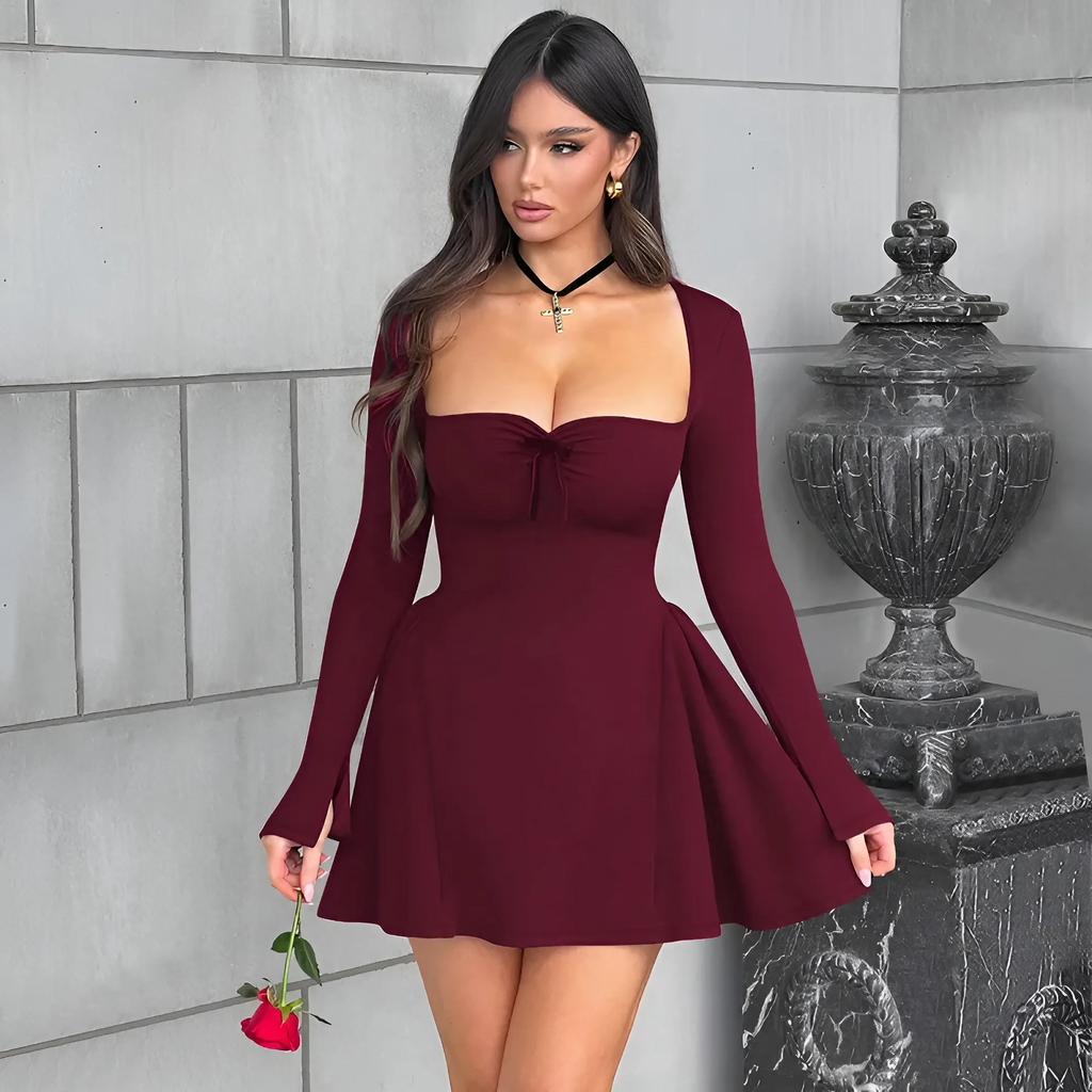 Minikleid Langarm – Carrée-Ausschnitt & A-Linie