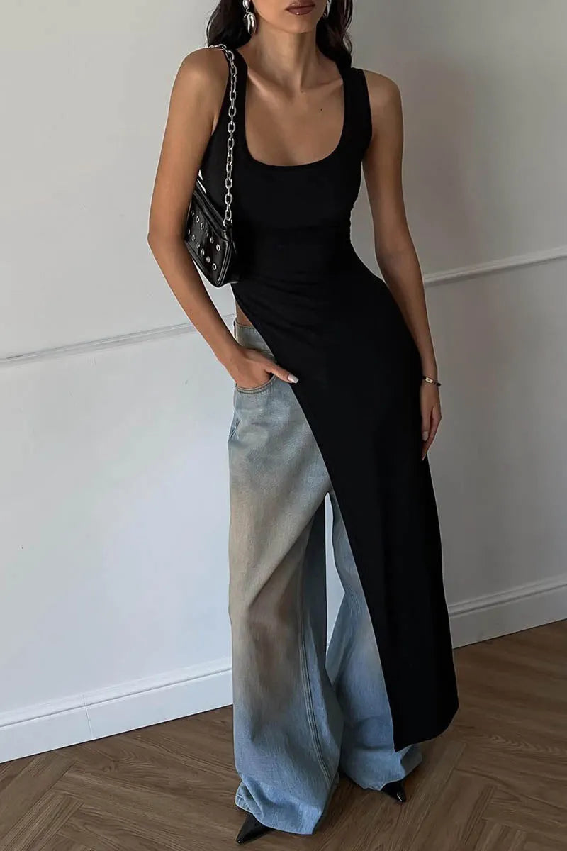 Minimalistisches Kleid/Top mit Schlitz-Detail