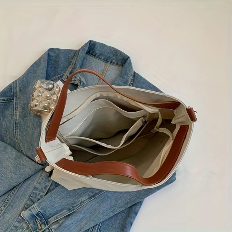 AdeleBag â€“ Schlichte UmhÃ¤ngetasche aus Canvas