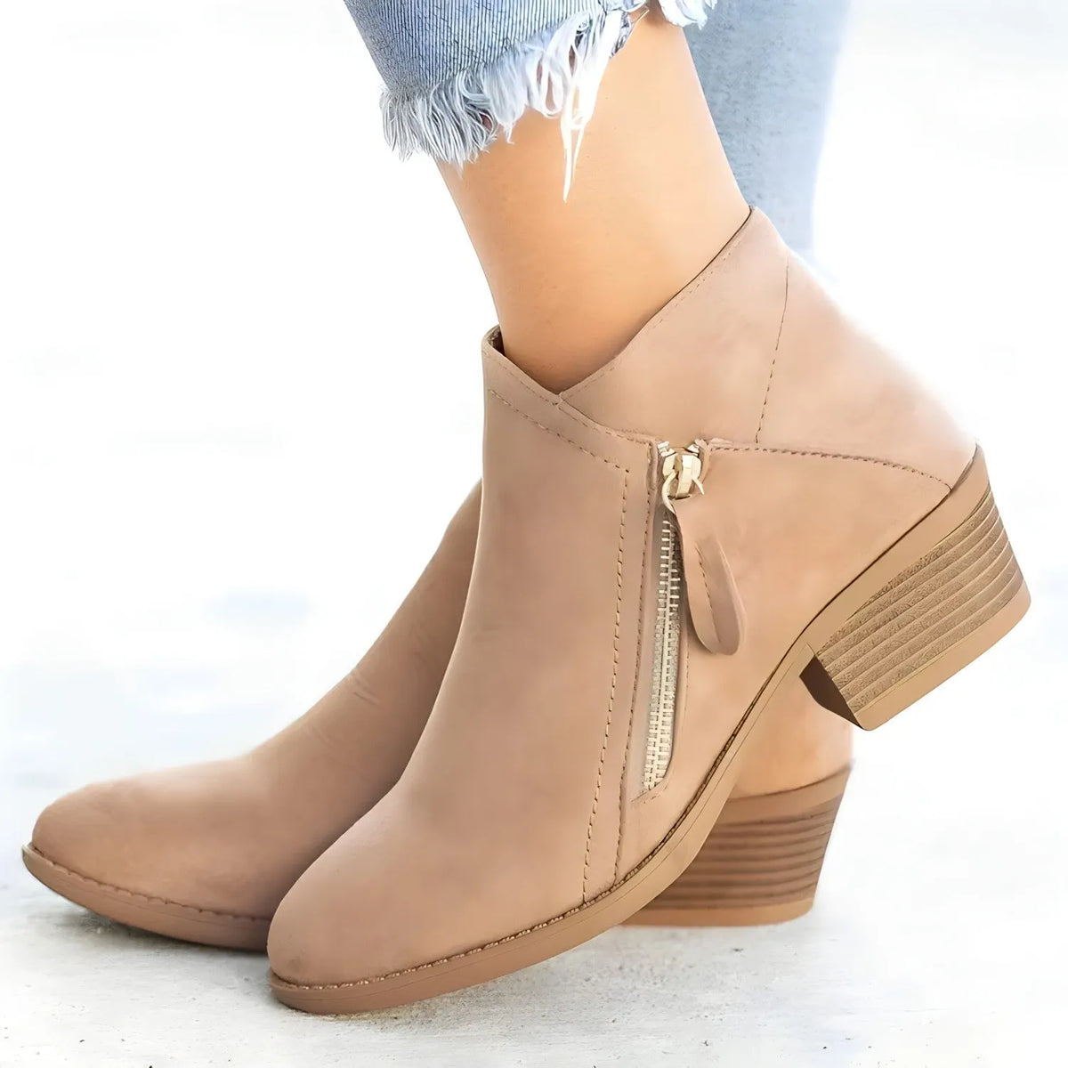 â€“ Stylische Wildlederstiefel