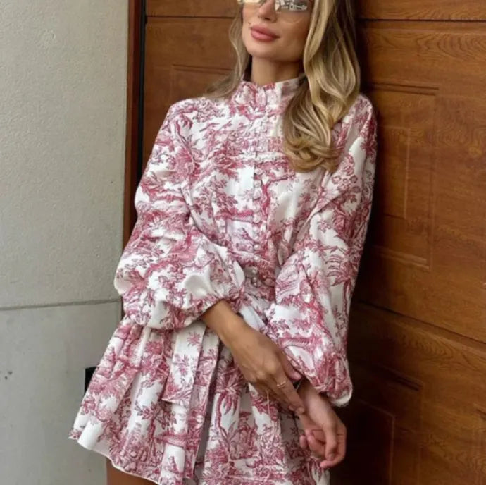 Rie| Romantic Floral Dress with Vintage Print
