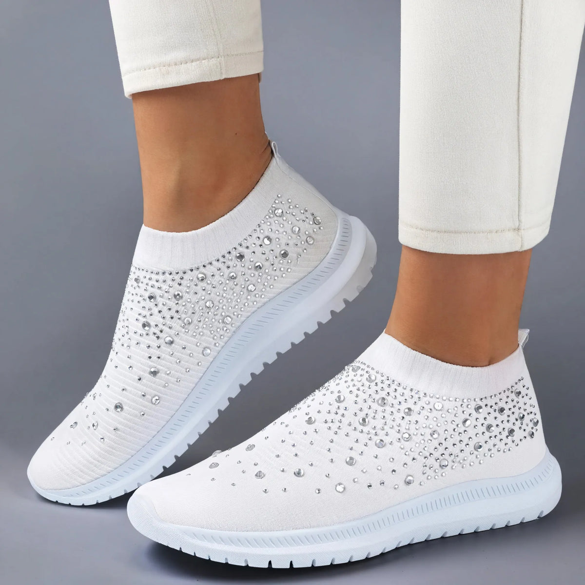 Glitzernde Strick-Sneakers zum Reinschlüpfen