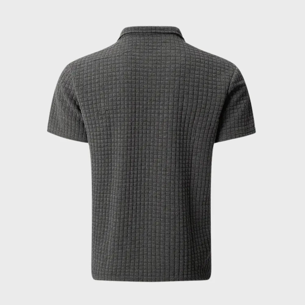 - Texturiertes Poloshirt