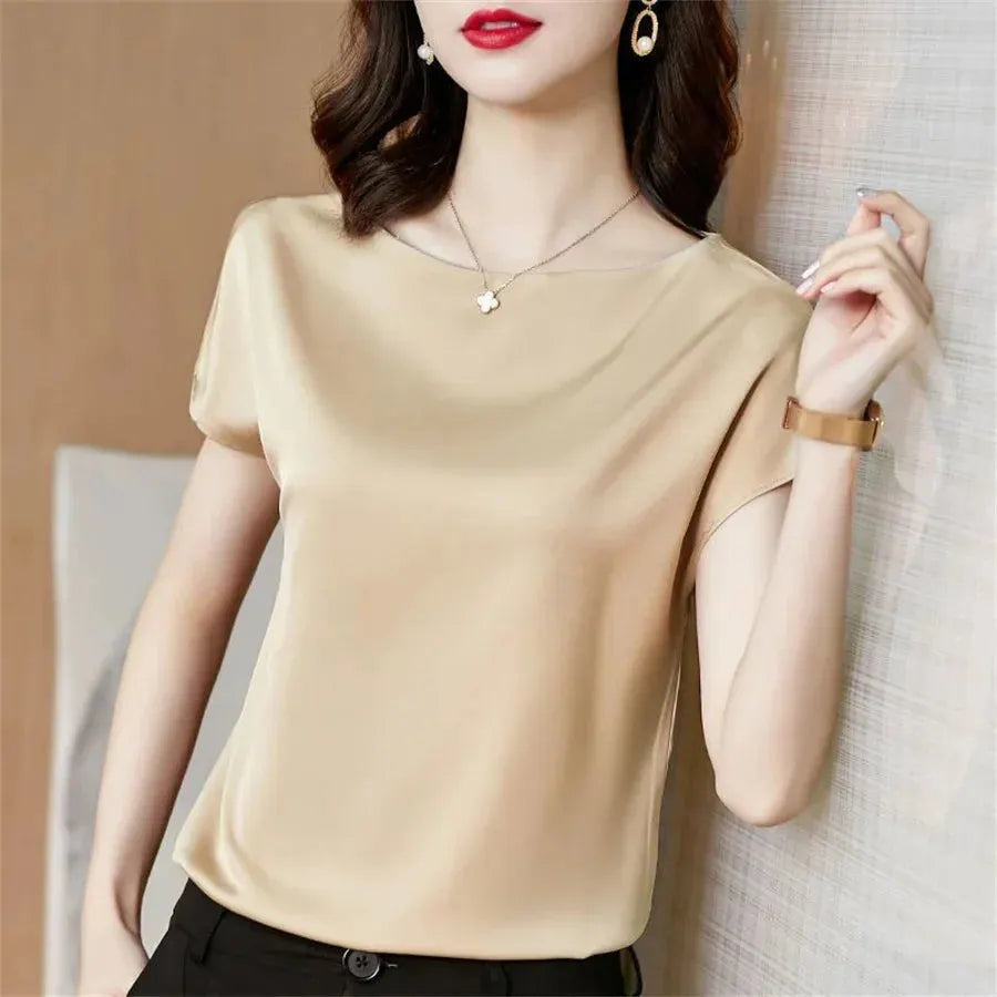 Sommerbluse aus Satin