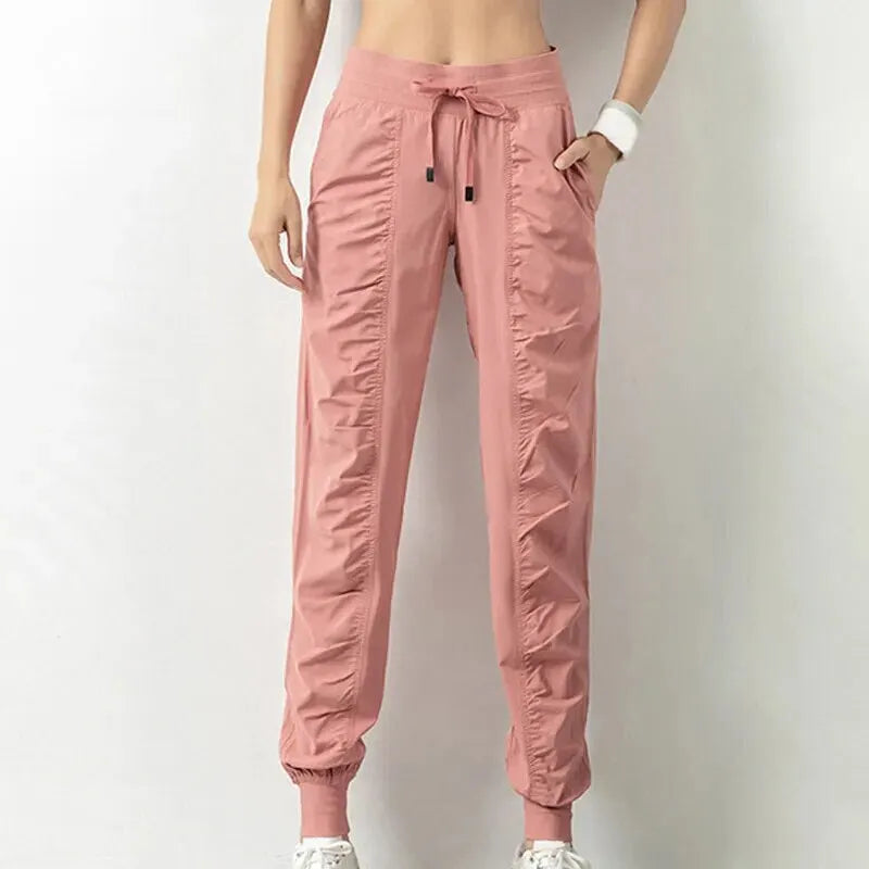 - Bequeme Wanderhose