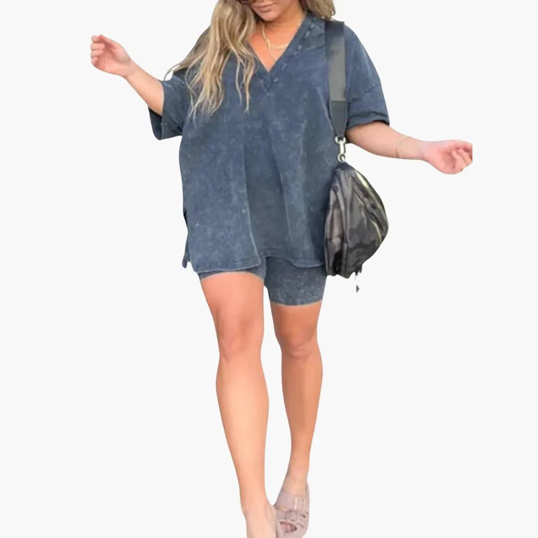 Womenâ€™s two-piece set with short sleeves and shorts
