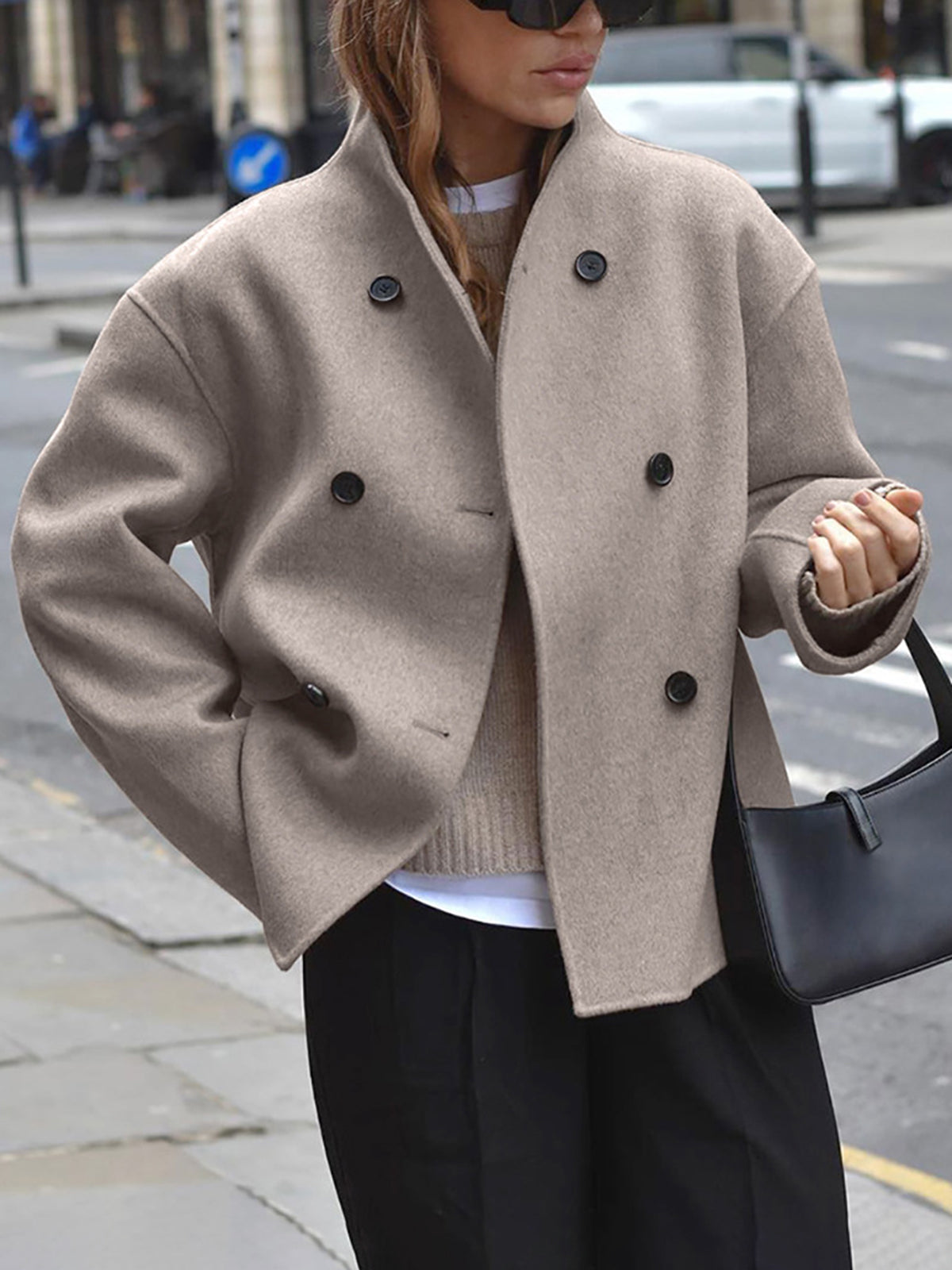 Damenjacke - beige kurze Wolljacke mit Stehkragen und Knopfverschluss