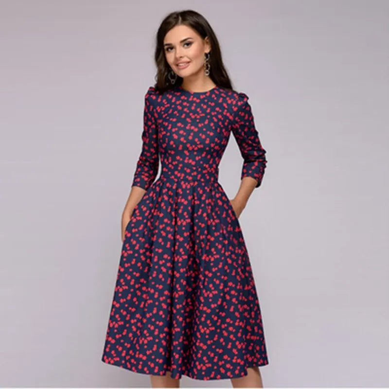 geblümtes Kleid drei Viertel Ärmel