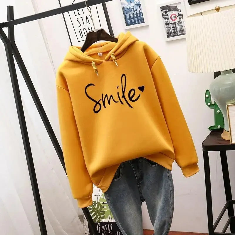 Dames Hoodie Met 'SMILE' Opdruk â€“ Comfort, Positiviteit & Casual Stijl