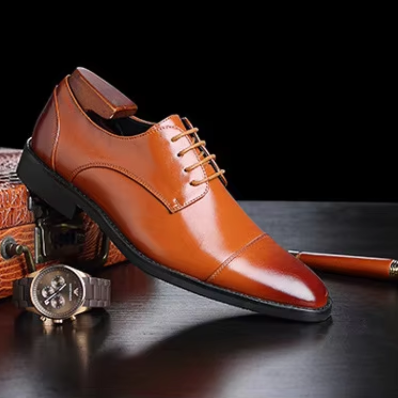LuxuriÃ¶se Leder Herrenschuhe Mit SchnÃ¼rung Und Polierter OberflÃ¤che