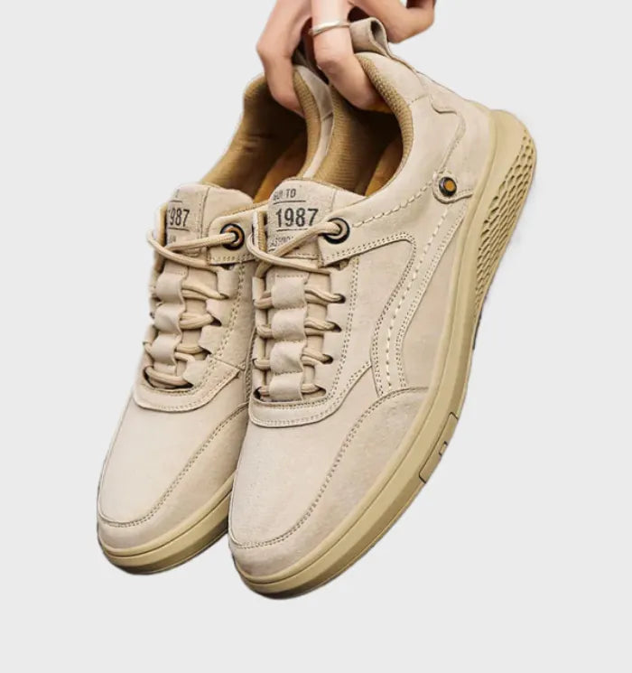 Strapazierfähige Sneakers aus Echtem Leder