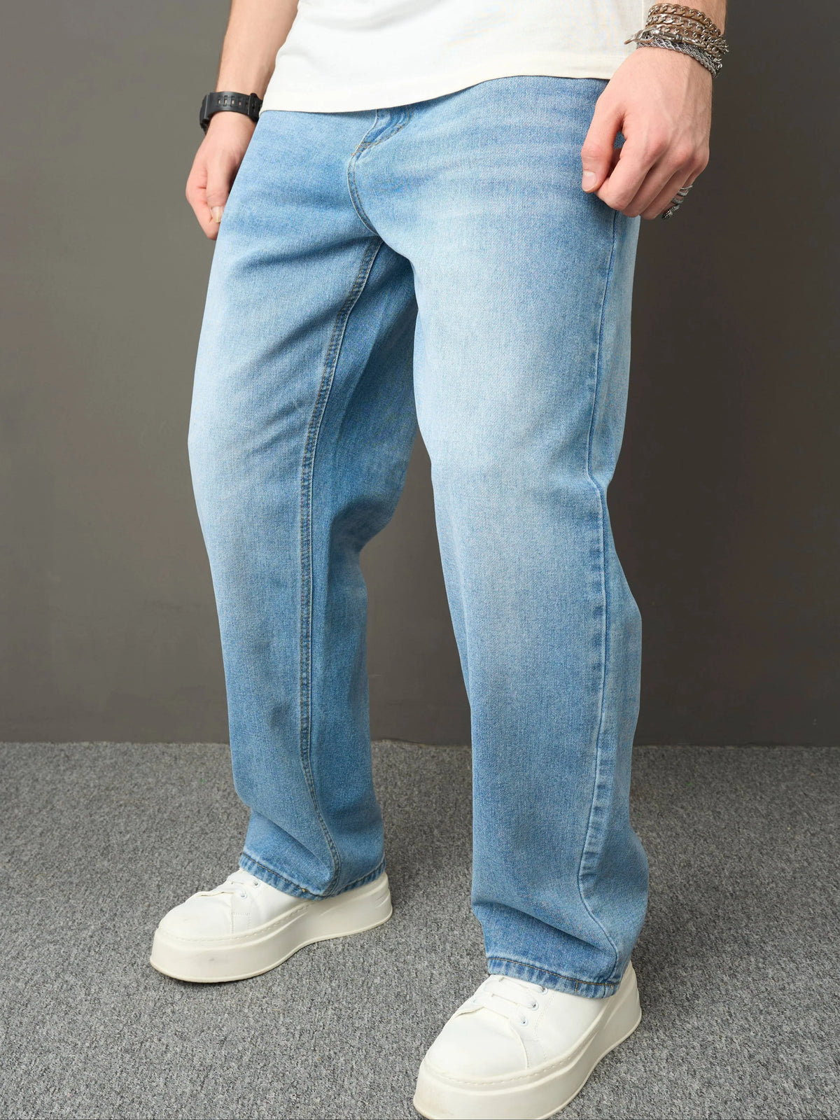 Bequeme Herrenjeans Mit Lockerer Passform