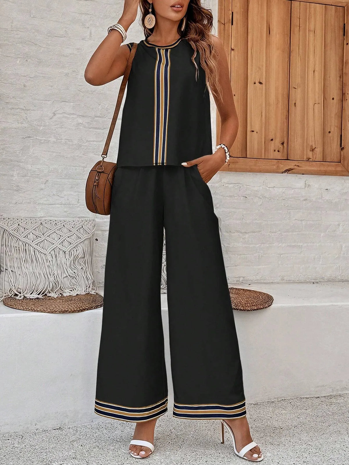 Conjunto Feminino Com Listras Preto Ana Paula