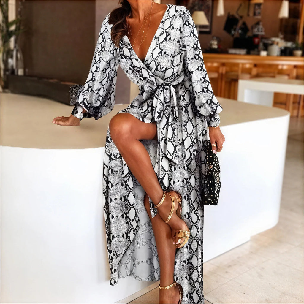 Elegantes Maxikleid mit raffiniertem Muster