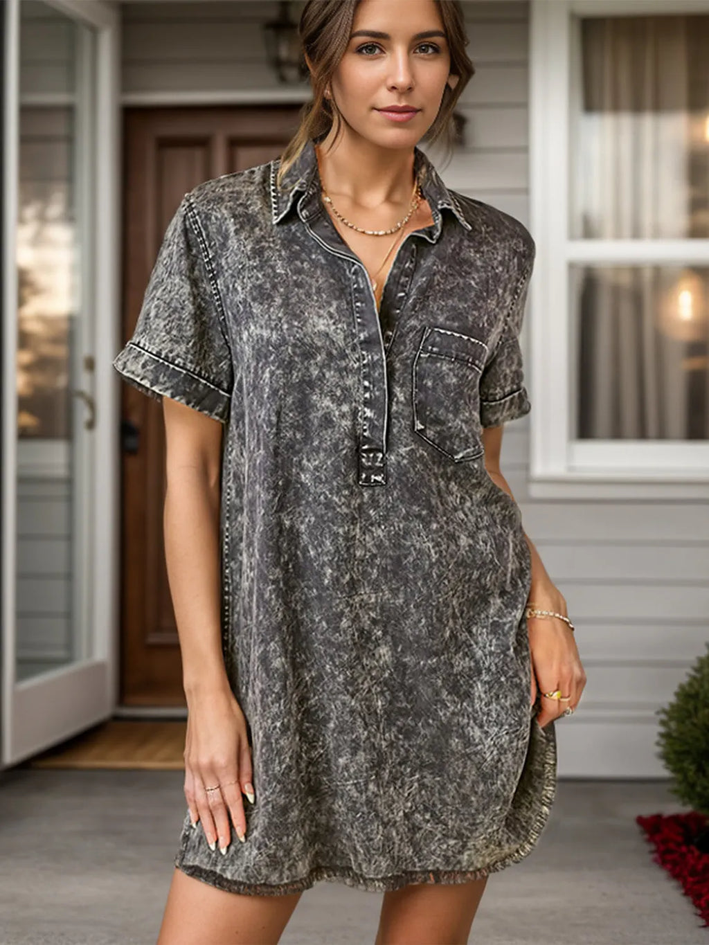 LIZA | Denim T-Shirt Jurk Voor Dames Met Korte Mouwen, Kraag En Borstzak – Stoer, Casual, Comfortabel