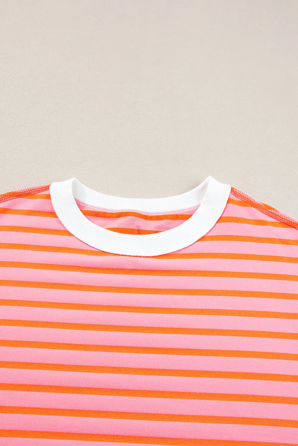 ISA | Gestreept Loose Fit T-Shirt Voor Dames Met Contrast Trim En Wijde Mouwen – Comfortabel, Casual, Stijlvol