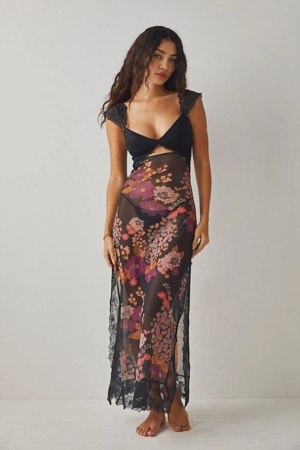 FlieÃŸendes Kleid mit floralem Muster