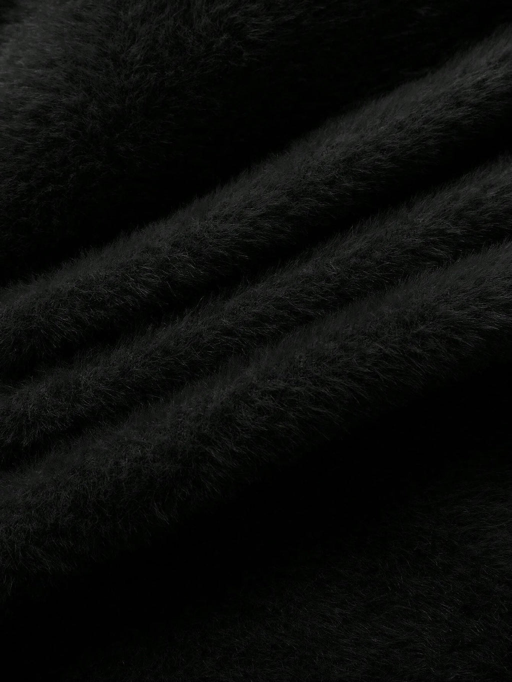 SuÃ©ter Feminino De Gola Alta De Veludo Preto