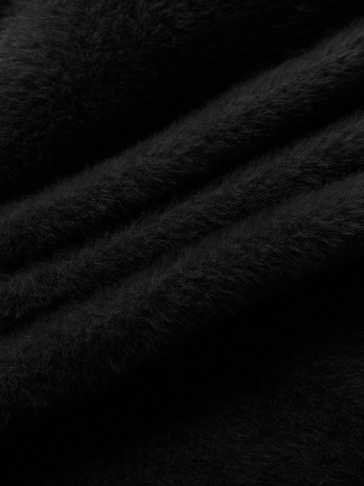 SuÃ©ter Feminino De Gola Alta De Veludo Preto