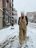 Damen Latzhose aus warmem Polarfleece mit verstellbaren Trägern