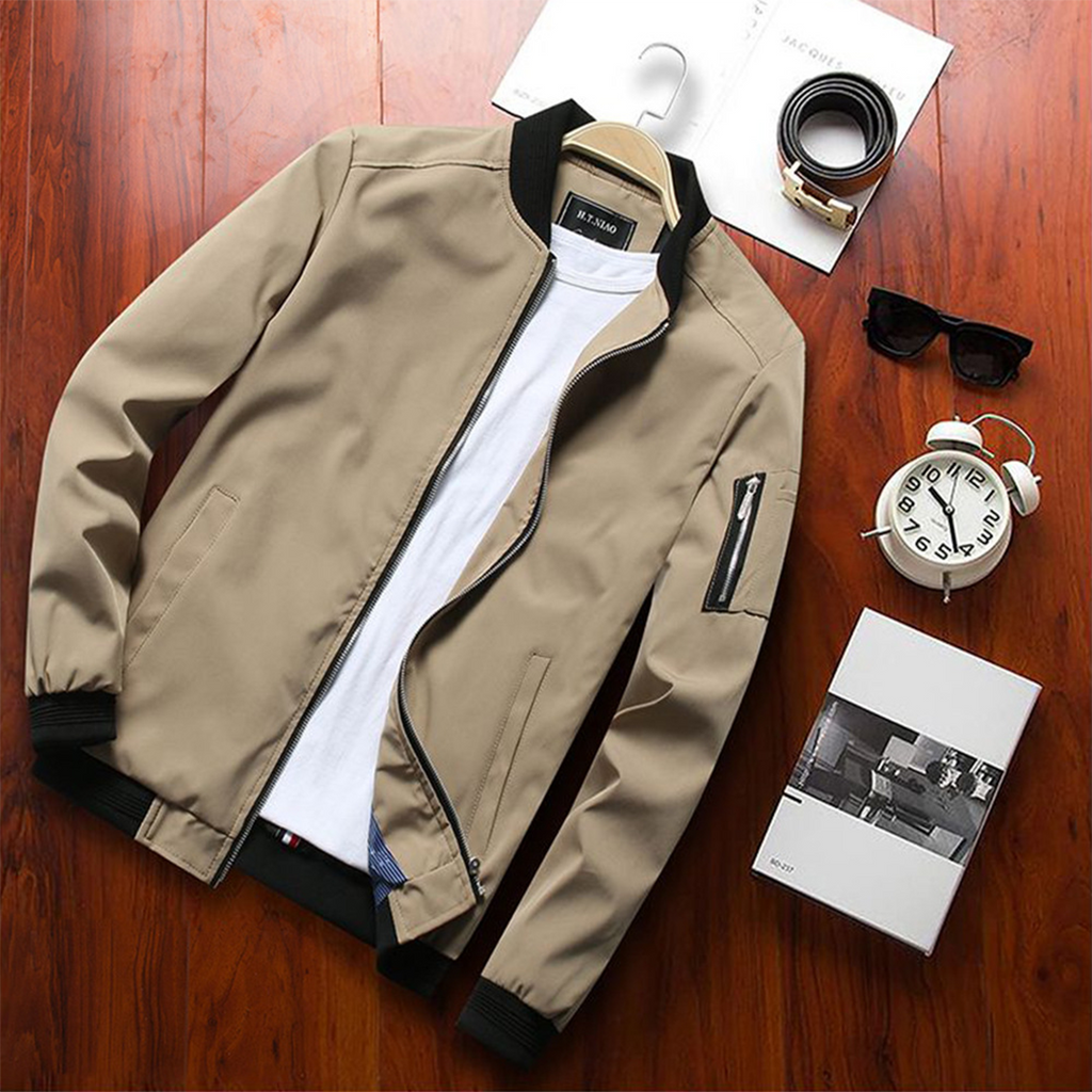 Stylische Und Kurze Sommerjacke Für Männer