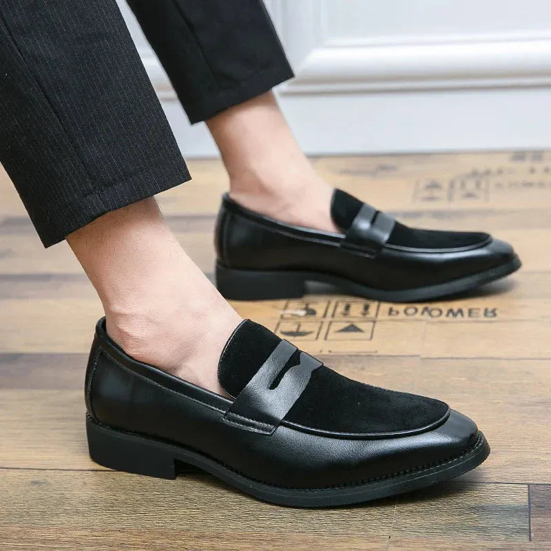Elegante Wildleder- und Lederloafer