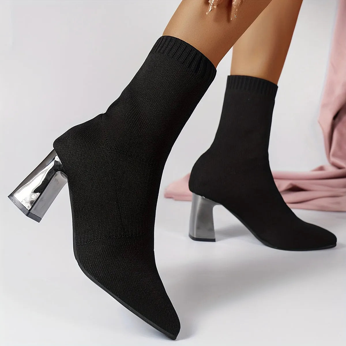 Elegante Strick-Ankle Boots mit Absatz