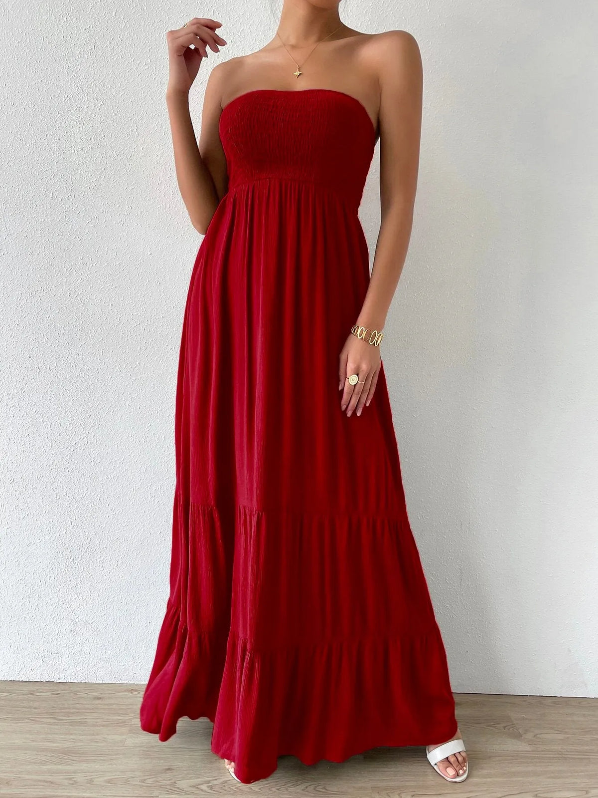 Vestido Feminino Longo Com Babado Liso Vermelho
