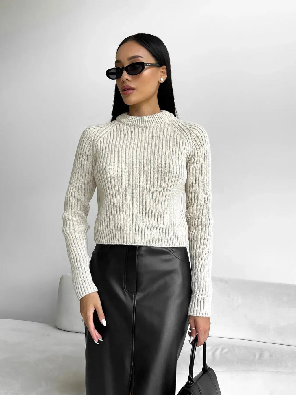 PATRICIA | Zwarte Leren Dames Rok Met Split - Luxe, Stijl & Veelzijdig