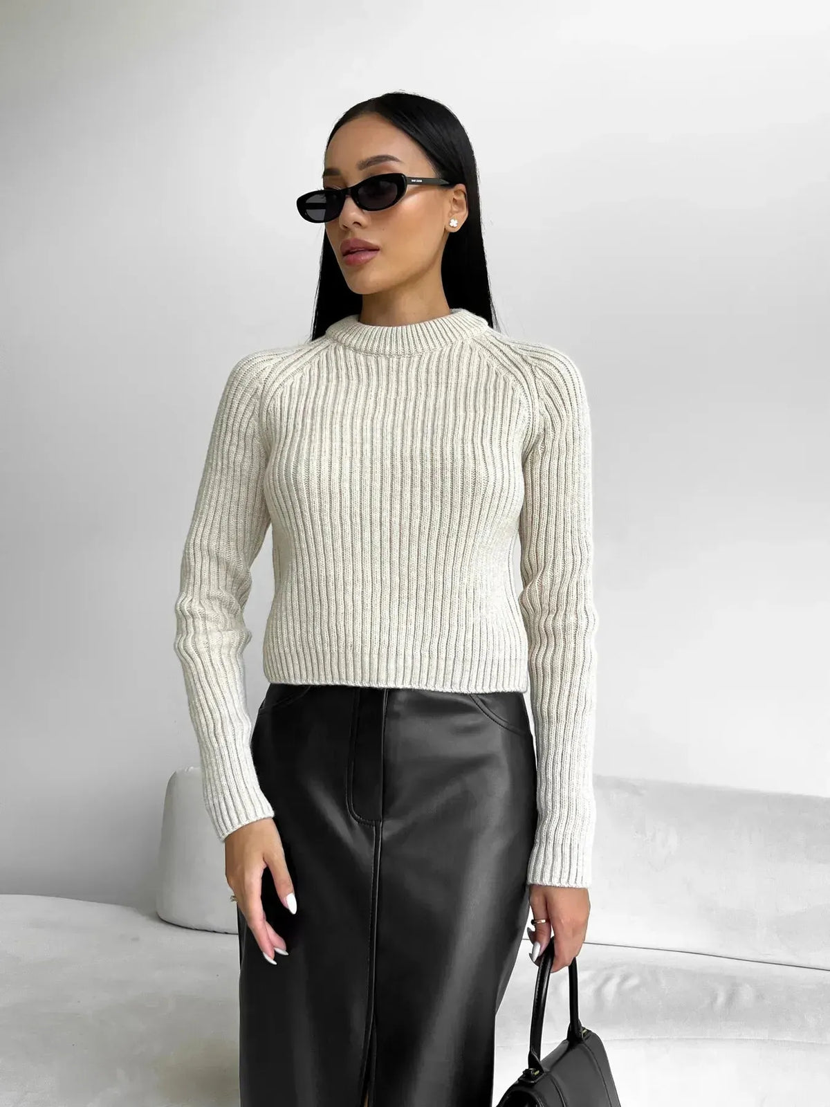 PATRICIA | Zwarte Leren Dames Rok Met Split - Luxe, Stijl & Veelzijdig