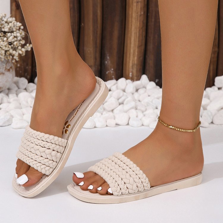 flat sandals