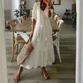 Stylisches weißes Sommerkleid