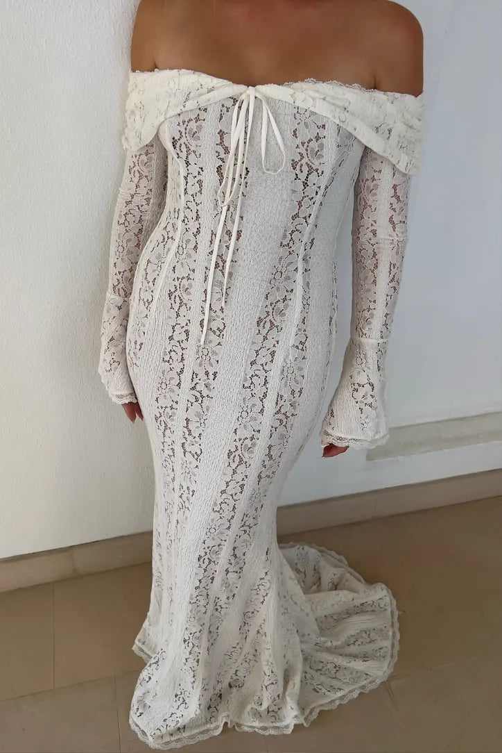 Spitzenkleid Carmen-Ausschnitt – Lange Ärmel