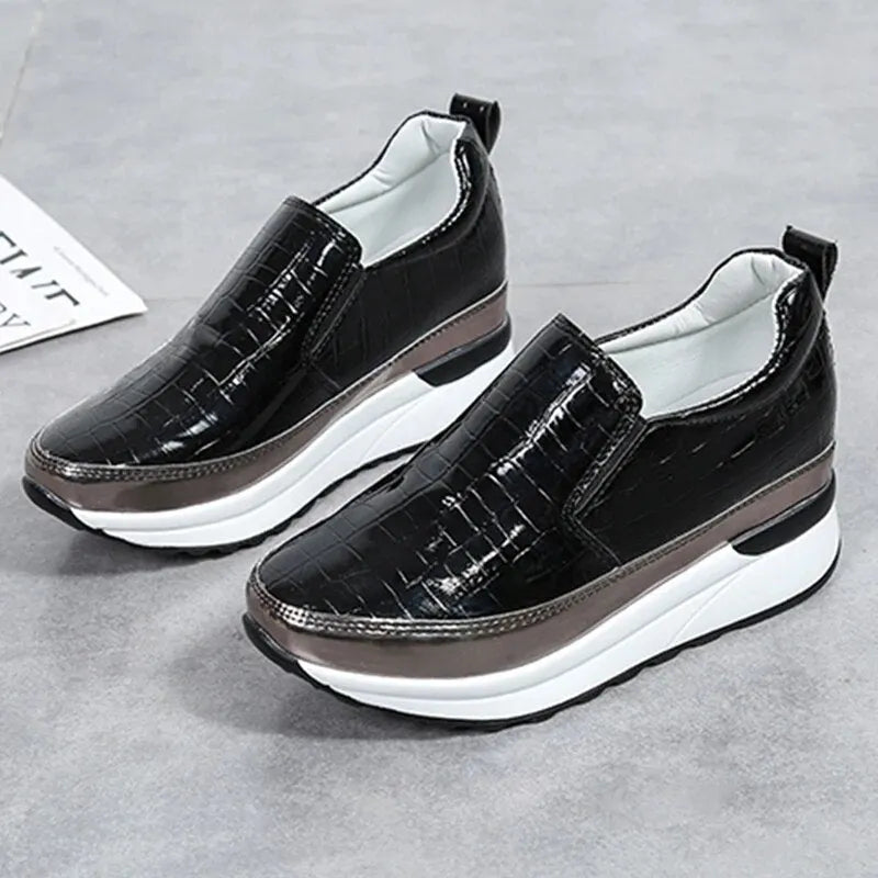 - Klobige Plateau Sneakers