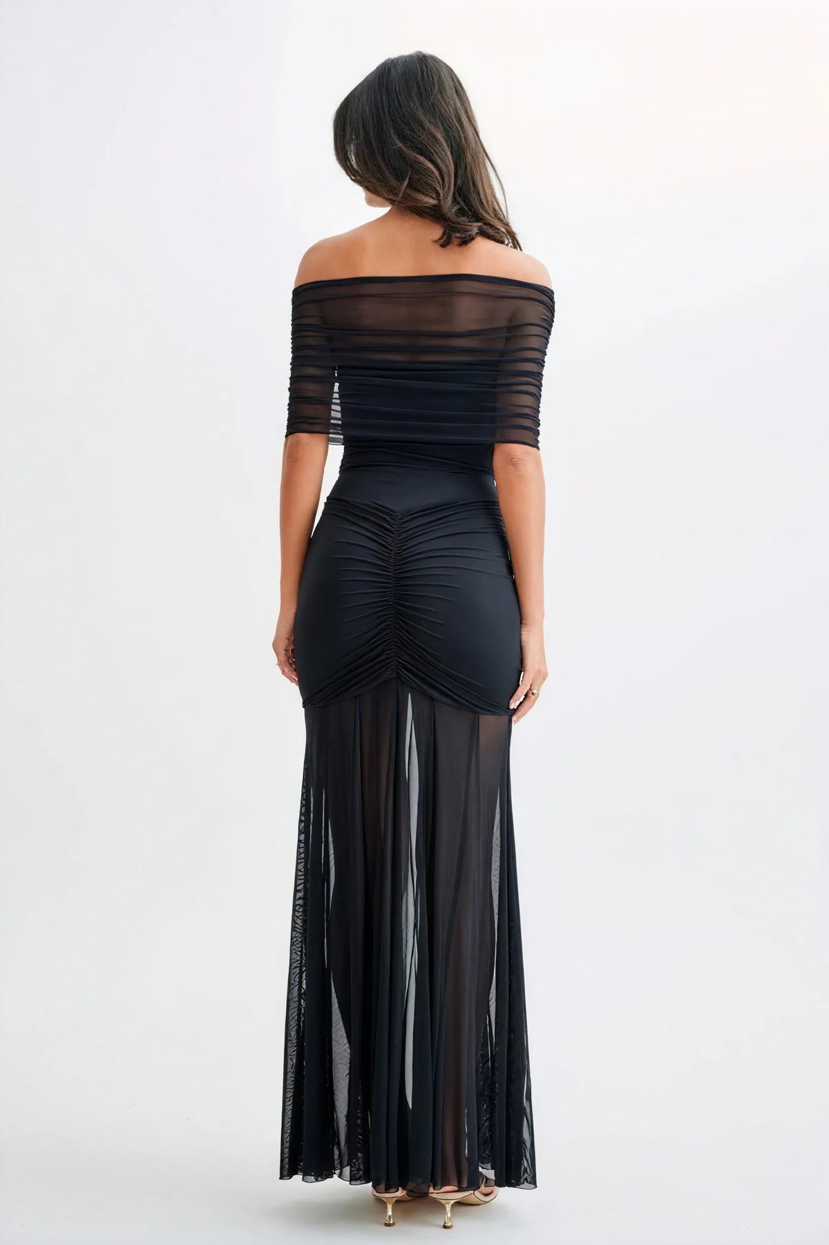 Fließendes, elegantes Maxikleid
