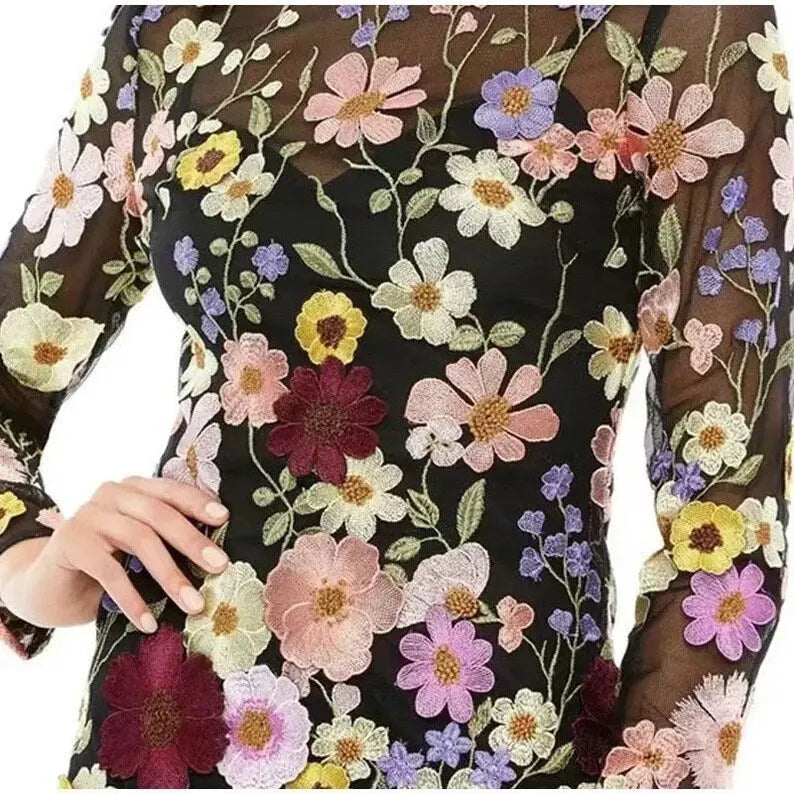 handgefertigtes Blumenkleid