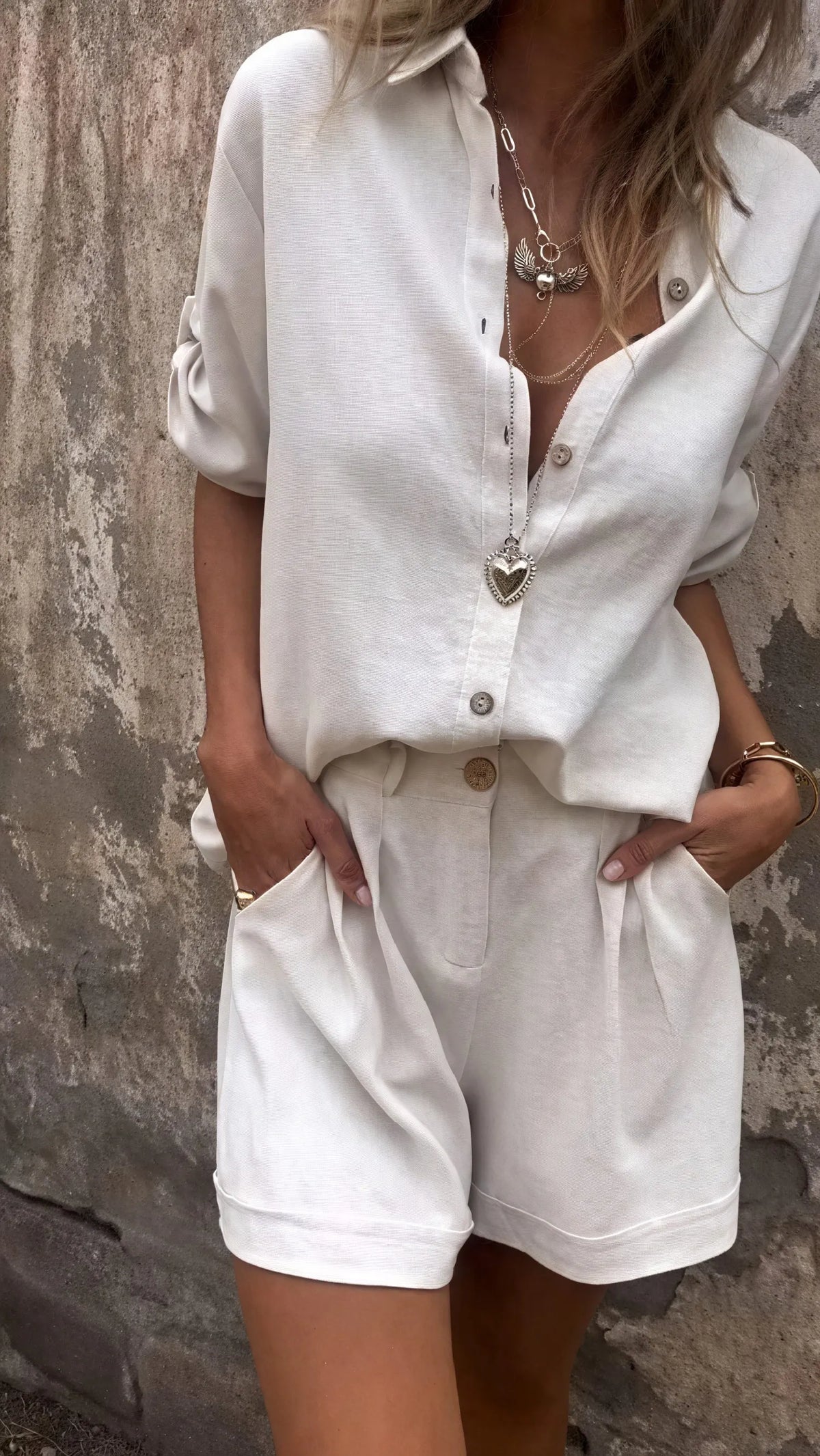 Sommerliches Ensemble: Stil und Komfort vereint