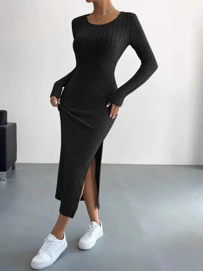 MAREN | Winter Gebreide Midi-Jurk Met Lange Mouwen & Zijsplit – Warm, Stijlvol & Flatterend