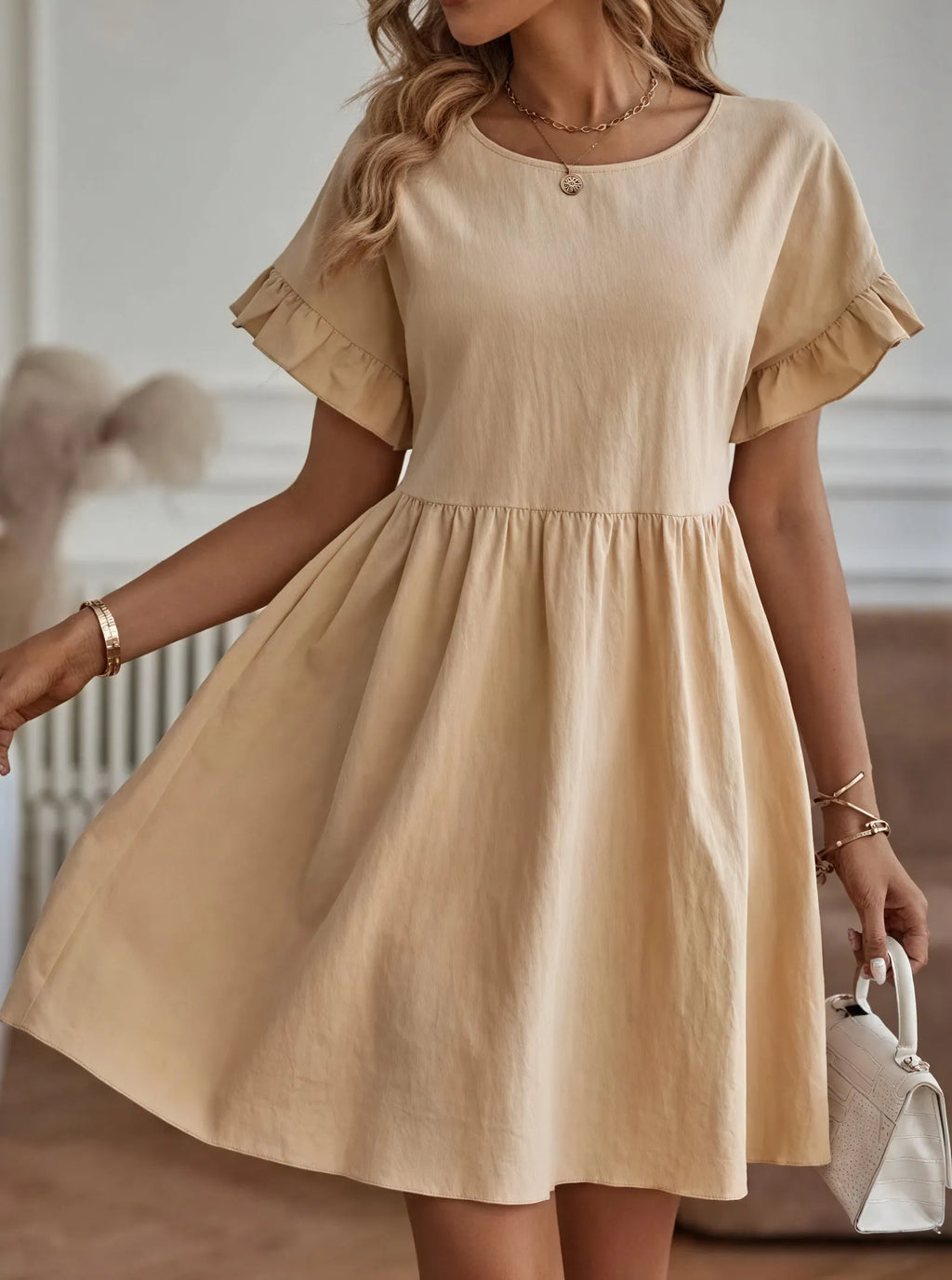 A-Linien Kleid mit Rüschenärmeln und Taillierung