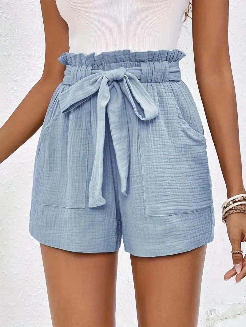 Taillenhohe Shorts mit Bindegürtel