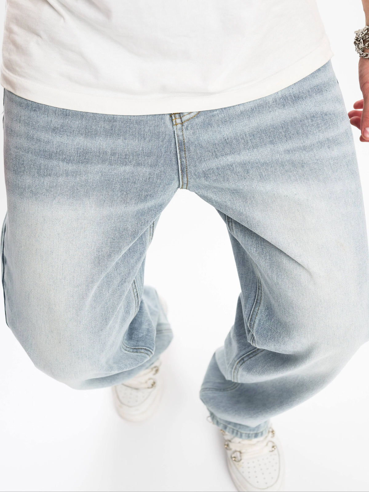Bequeme Herrenjeans Mit Lockerer Passform
