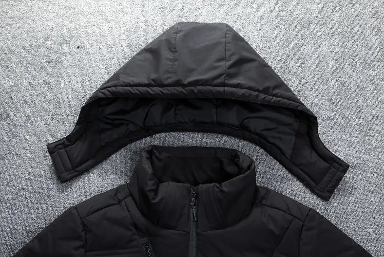 - Extra warme abnehmbare Winterjacke mit Kapuze