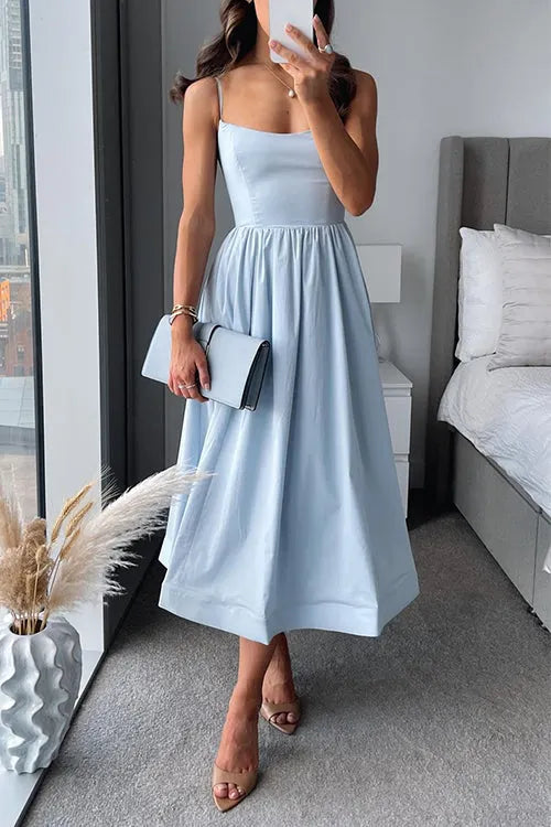 Midikleid In A-Linie Mit SpaghettitrÃ¤gern Und Taille