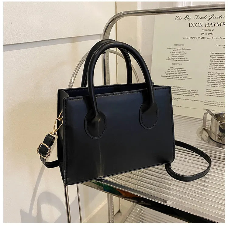 NOOR | Compacte Strakke Dames Tas - Elegant, Tijdloos & Modieus