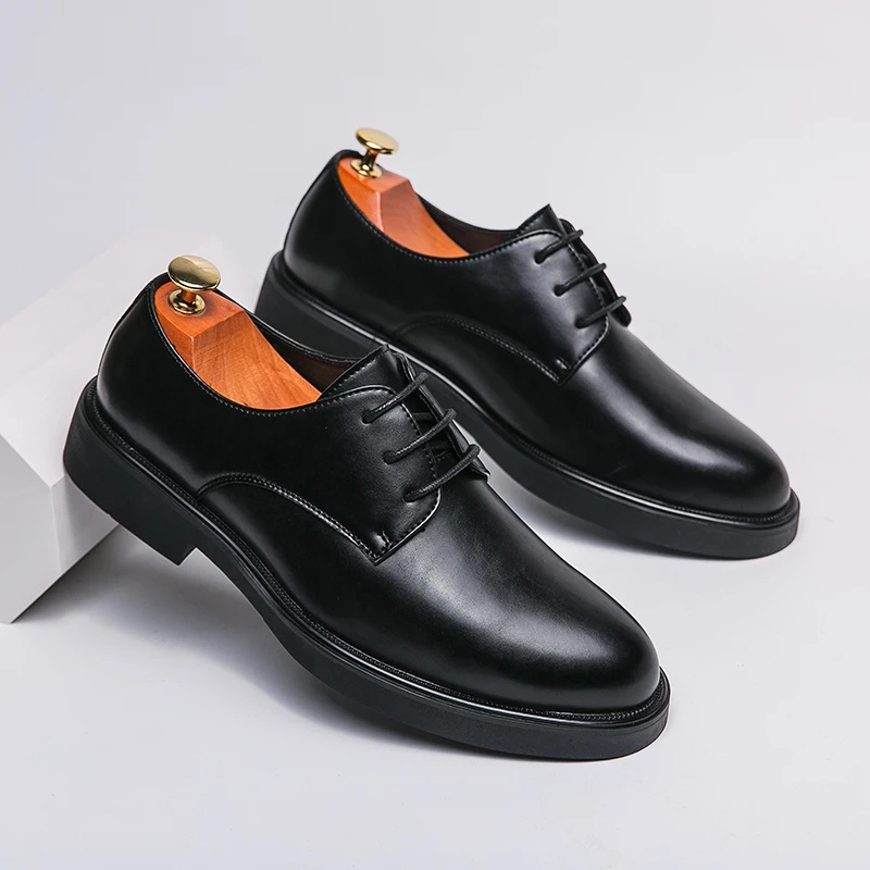 Elegante Herrenschuhe Aus Leder Mit Schnürung Und Rutschfester Sohle