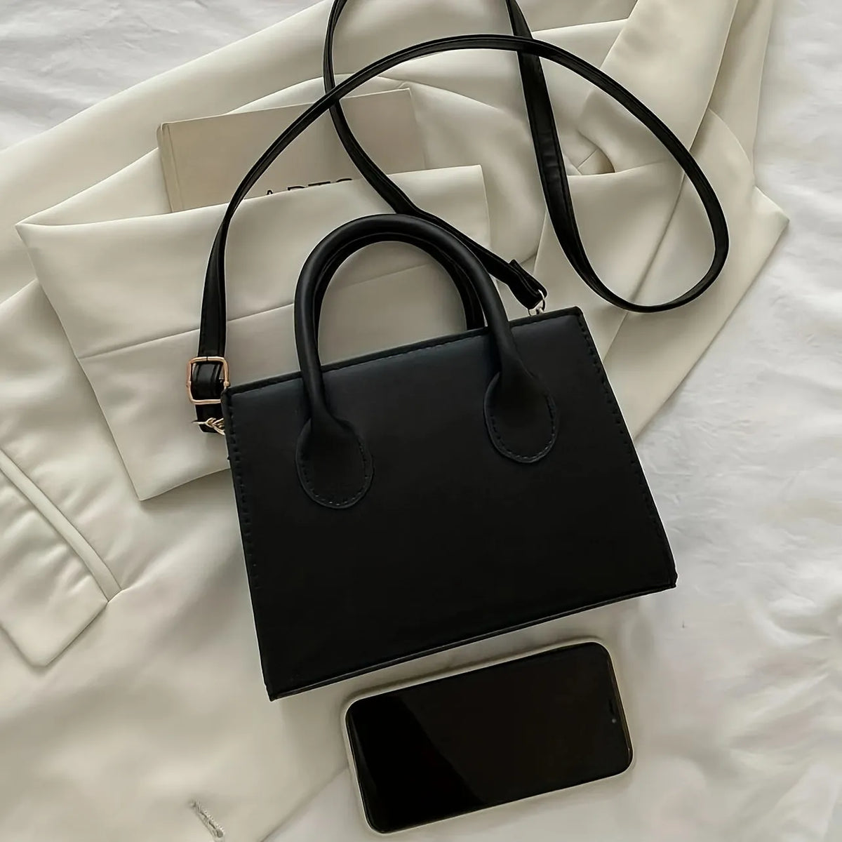NOOR | Compacte Strakke Dames Tas - Elegant, Tijdloos & Modieus