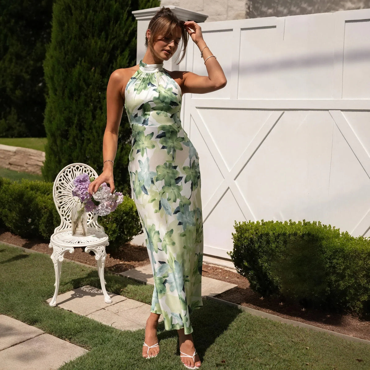 Elegantes, florales Maxikleid