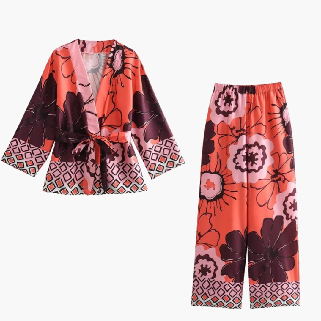 Womenâ€™s Two-Piece Set with Elasticated Waistband and Straight-Leg Trousers