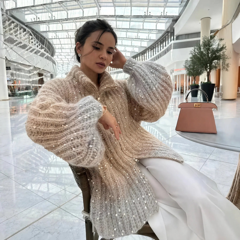 Elegantes Maxikleid mit Strickjacke